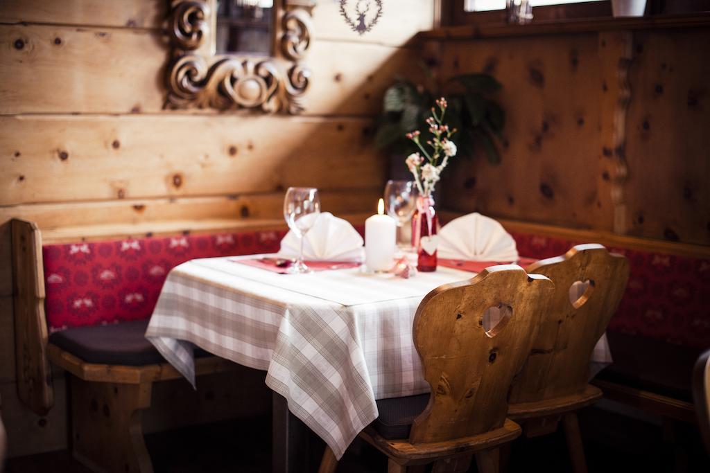 Hotel Montana Telfes im Stubai Kültér fotó