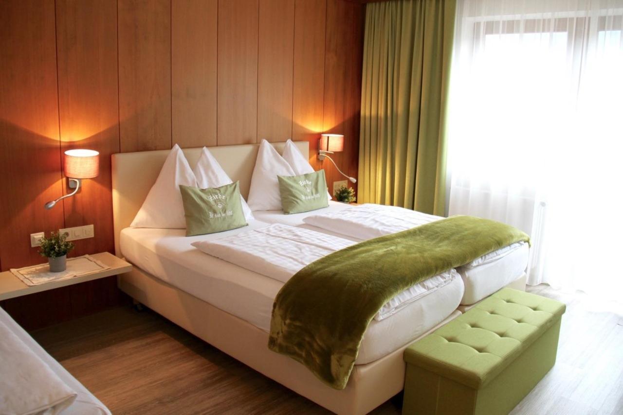Hotel Montana Telfes im Stubai Kültér fotó
